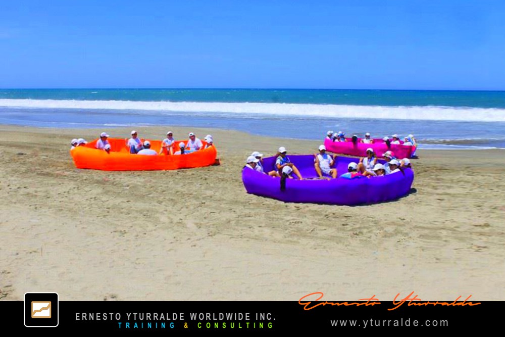 Debriefing | Team Building LATAM | Taller de Cuerdas | Team Building Empresarial para el desarrollo de equipos de trabajo