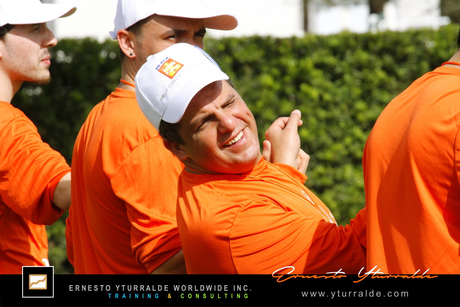 Team Building outdoor empresarial en LATAM | Cuerdas Bajas para integración de equipos