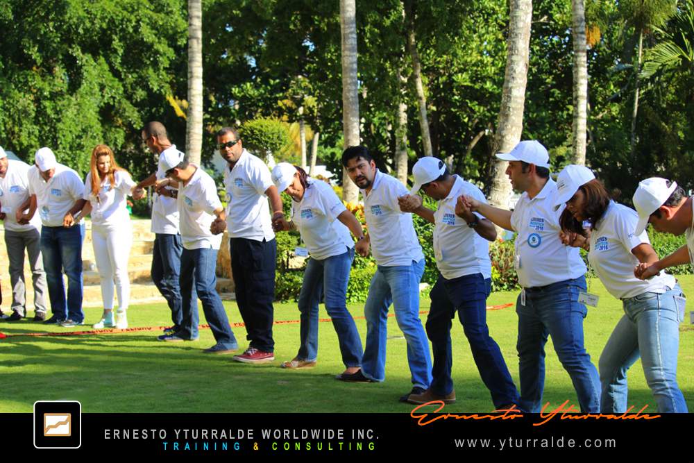 Talleres de Cuerdas | Team Building Corporativo para desarrollar equipos de trabajo